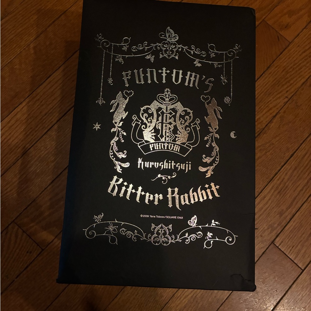 Funtom Bitter Rabbit Plush with Box - Picture 7 of 7